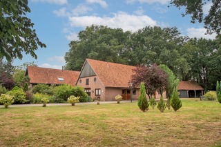 Lattrop-Breklenkamp - Bergvennenweg 3 en 5